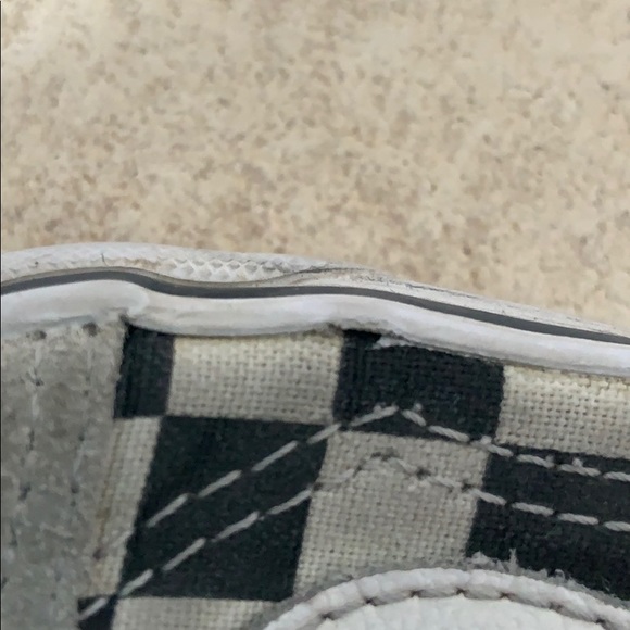 Checkered vans - Picture 3 of 3
